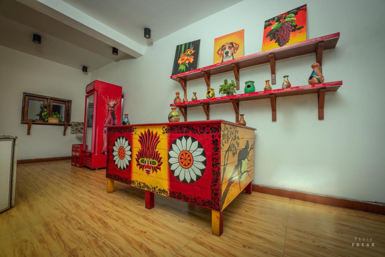 Hotel Athina & Restaurant Chilaw Zewnętrze zdjęcie