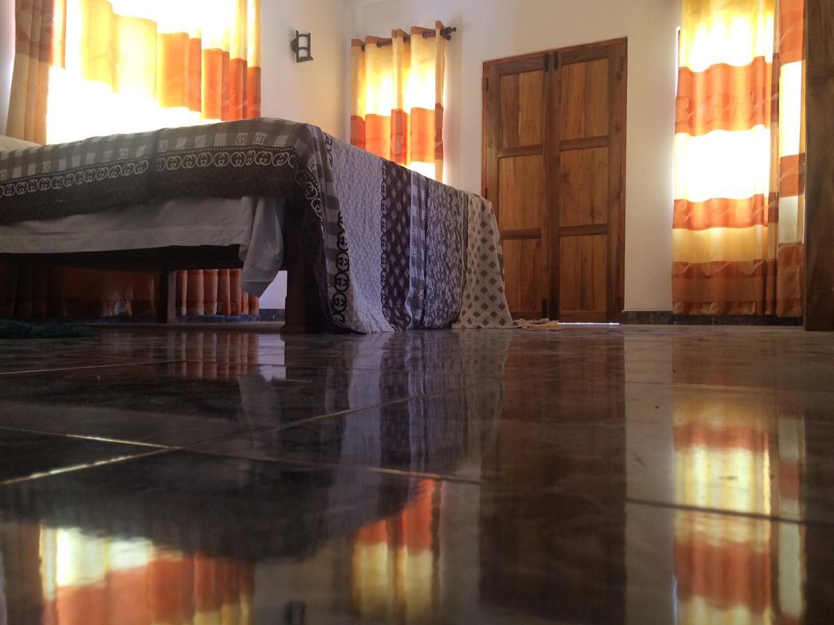 Hotel Athina & Restaurant Chilaw Zewnętrze zdjęcie